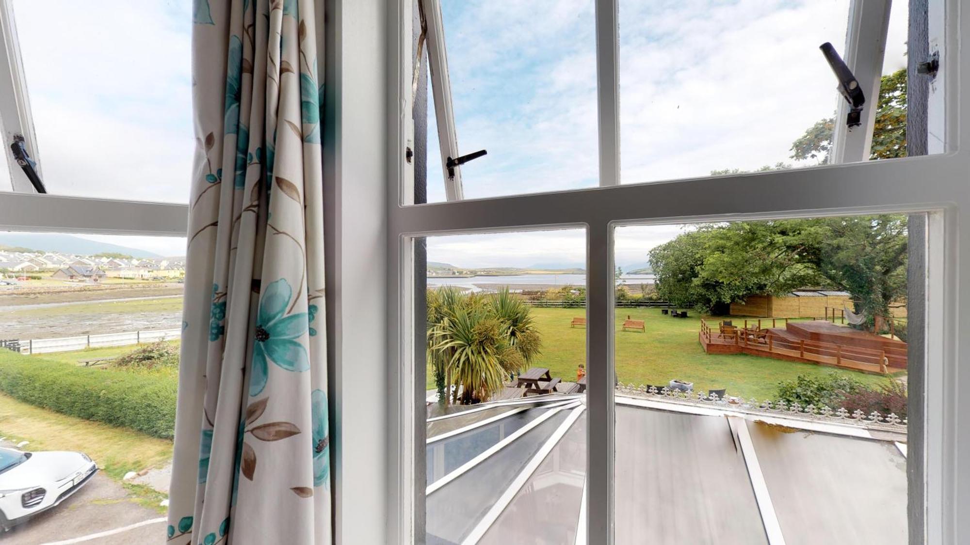 Milltown House Dingle Hotel Bilik gambar